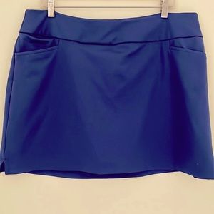 Adidas Women’s Skirt/Shorts Size XL Elastic Color Blue Pockets